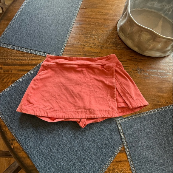 Hot Shot Mini Skort in Varsity Red size S - Picture 1 of 9